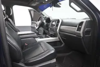 Ford F-250 Super Duty 2019 4x4 Lariat 4dr Crew Cab 6.8 ft. SB Pickup