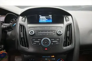 Ford Focus 2018 SE Sedán 4 puertas