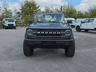 Ford Bronco 2025 4x4 Base 4dr SUV