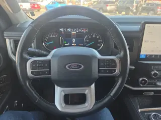 Ford Expedition 2024 4x4 XLT 4dr SUV