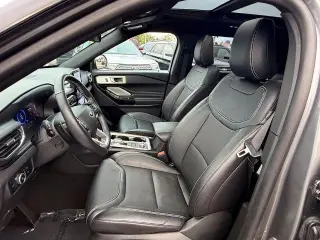 Ford Explorer 2023 AWD ST 4dr SUV