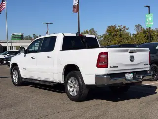 Ram 1500 2020 4x4 Laramie Cabina Crew 4puertas 5.6 ft. SB Pickup