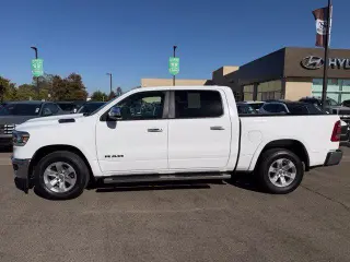 Ram 1500 2020 4x4 Laramie Cabina Crew 4puertas 5.6 ft. SB Pickup