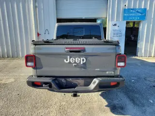 Jeep Gladiator 2022 4x4 Overland 4dr Crew Cab 5.0 ft. SB