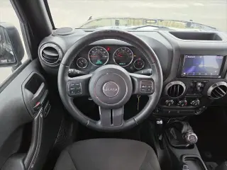 Jeep Wrangler Unlimited 2016 4x4 Sport 4puj SUV