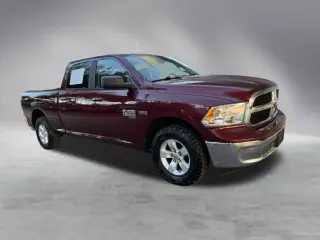 Ram 1500 Classic 2019 4x4 Lone Star Plata 4dr Crew Cab 6.3 ft. SB Pickup