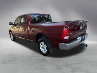 Ram 1500 Classic 2019 4x4 Lone Star Plata 4dr Crew Cab 6.3 ft. SB Pickup