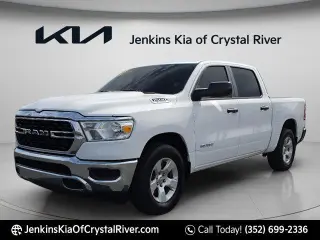 Ram 1500 2024 4x2 Big Horn 4dr Crew Cab 5.6 ft. SB Pickup