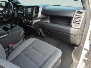 Ram 1500 2024 4x2 Big Horn 4dr Crew Cab 5.6 ft. SB Pickup