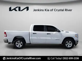Ram 1500 2024 4x2 Big Horn 4dr Crew Cab 5.6 ft. SB Pickup