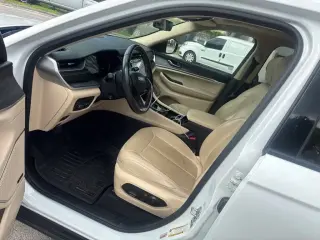 Jeep Grand Cherokee L 2021 4x4 Limited 4dr SUV