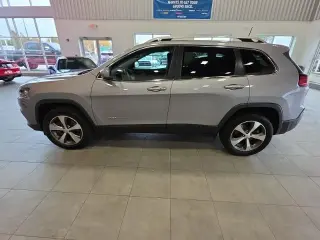 Jeep Cherokee 2021 4x4 Limited 4dr SUV