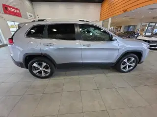 Jeep Cherokee 2021 4x4 Limited 4dr SUV