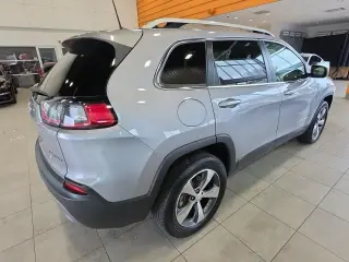 Jeep Cherokee 2021 4x4 Limited 4dr SUV