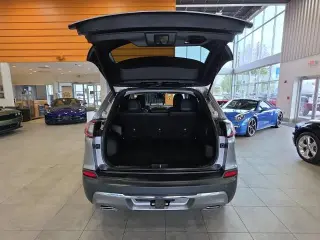 Jeep Cherokee 2021 4x4 Limited 4dr SUV