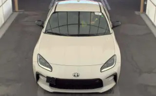 Toyota GR86 2024 2dr Coupe 6M