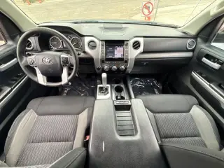 2015 Toyota Tundra SR5 5.7L V8
