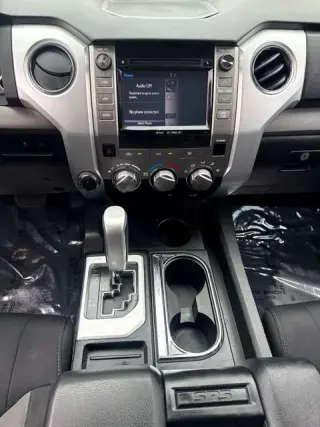 2015 Toyota Tundra SR5 5.7L V8