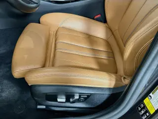 BMW Serie 5 2020 AWD 540i xDrive 4dr Sedán