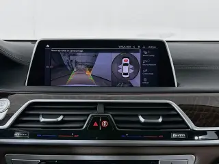 Sedán BMW Serie 7 2020 AWD 750i xDrive 4dr