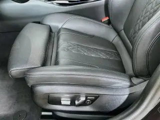 BMW Serie 5 2023 AWD 530i xDrive 4dr Sedán