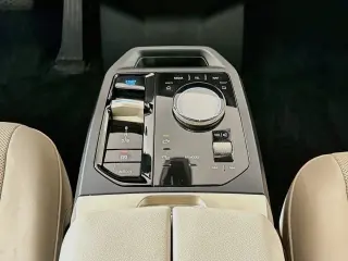BMW iX 2024 AWD xDrive50 4dr Vehículo Deportivo de Actividad