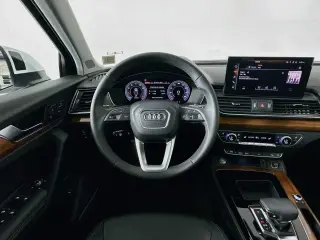 Audi Q5 2023 AWD quattro S line Premium Plus 45 TFSI 4dr SUV