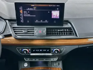 Audi Q5 2023 AWD quattro S line Premium Plus 45 TFSI 4dr SUV