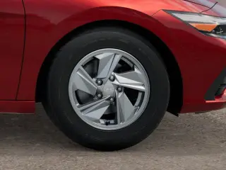 Hyundai ELANTRA 2026 SE 4dr Sedán