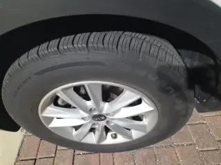 Kia Sorento 2019 L 4 SUV
