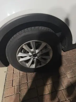 Kia Sorento 2019 L 4 SUV