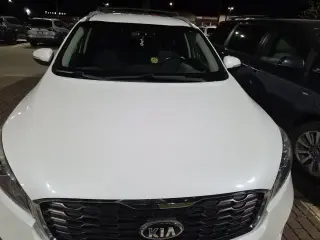 Kia Sorento 2019 L 4 SUV