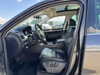 Volkswagen Touareg 2016 AWD TDI Lux 4dr SUV