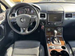 Volkswagen Touareg 2016 AWD TDI Lux 4dr SUV