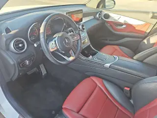 Mercedes-Benz GLC 2022 GLC 300 4dr SUV