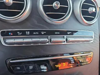 Mercedes-Benz GLC 2022 GLC 300 4dr SUV