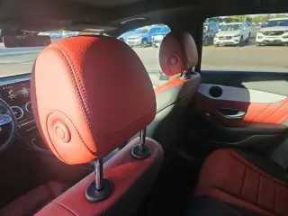 Mercedes-Benz GLC 2022 GLC 300 4dr SUV
