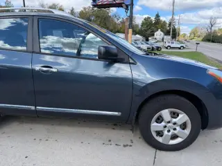 Nissan Rogue Select 2015