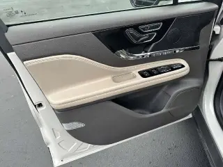 Lincoln Corsair 2023 AWD Standard 4dr SUV