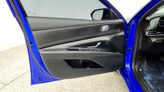 Hundai Elantra 2024 SEL 4dr Sedan