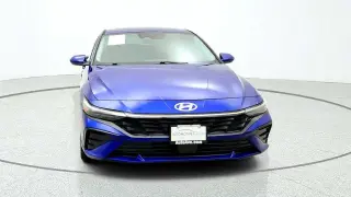 Hundai Elantra 2024 SEL 4dr Sedan