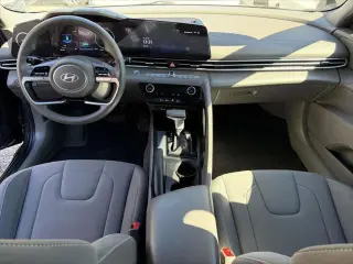 Hyundai ELANTRA 2024 SEL 4dr Sedán