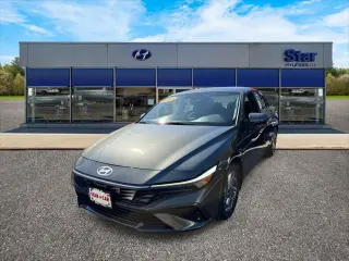 Hyundai ELANTRA 2024 SEL 4dr Sedán