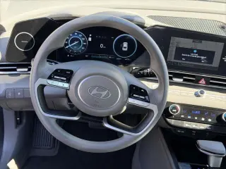 Hyundai ELANTRA 2024 SEL 4dr Sedán