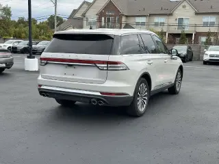 Lincoln Aviator 2023 AWD Reserve 4dr SUV