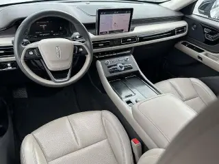 Lincoln Aviator 2023 AWD Reserve 4dr SUV