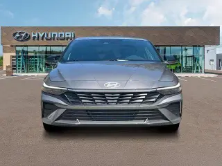 Hyundai ELANTRA 2025 SEL Sport 4dr Sedán