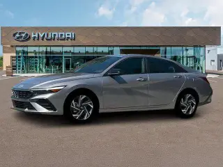 Hyundai ELANTRA 2025 SEL Sport 4dr Sedán