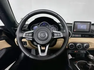 Mazda MX-5 Miata 2016 Grand Touring 2dr Convertible 6M