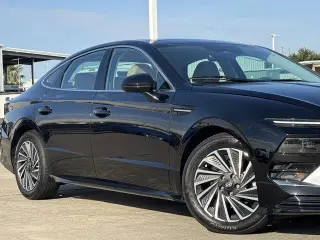 Hyundai SONATA Hybrid 2024 Limited Sedán 4 puertas